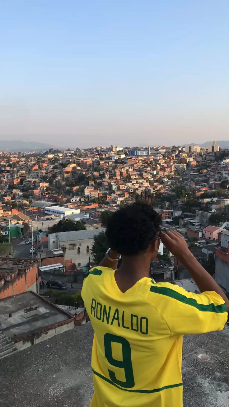 JERSEY RONALDO 2002 LIMITED